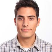 Soy español y valenciano/catalán nativo. Además profesor de educación física. Puedo enseñar mis idiomas nativos e impartir actividades deportivas. Las actividades deportivas puedo hacerlas incluso en inglés